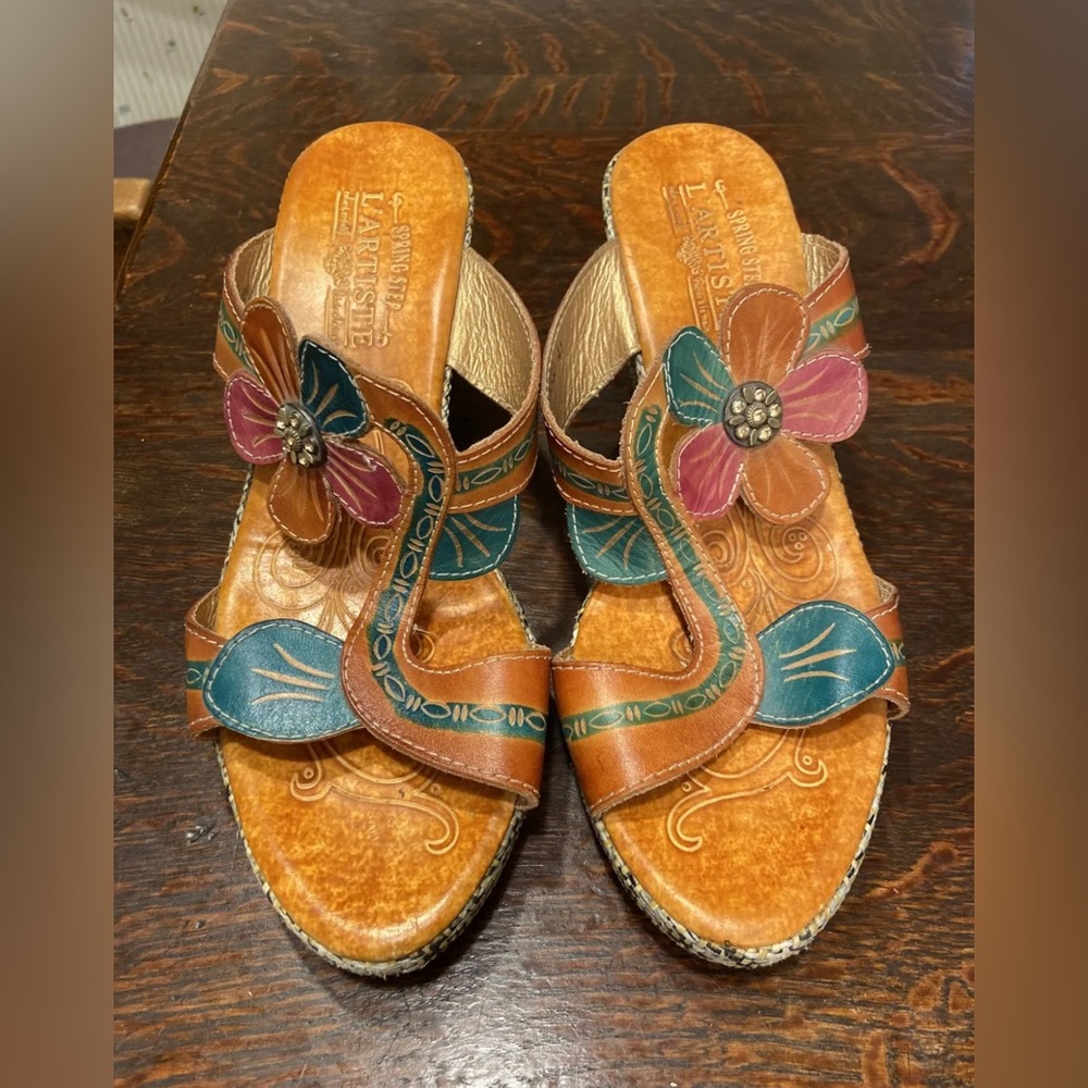 L'Artiste Spring Step Womens Lona Floral Heels Sandal